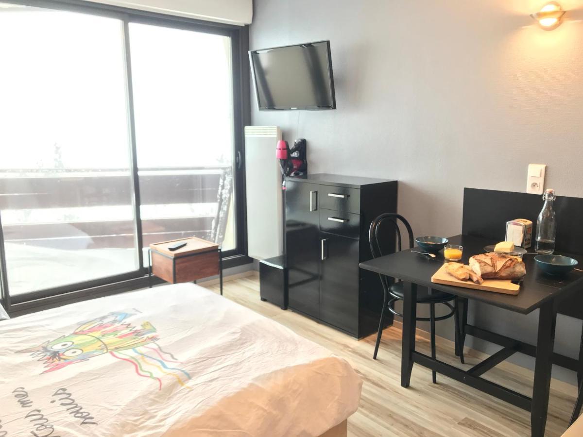 Appartement 4 Personnes Au Pied Des Pistes Ла-Пьер-Сен-Мартен Экстерьер фото